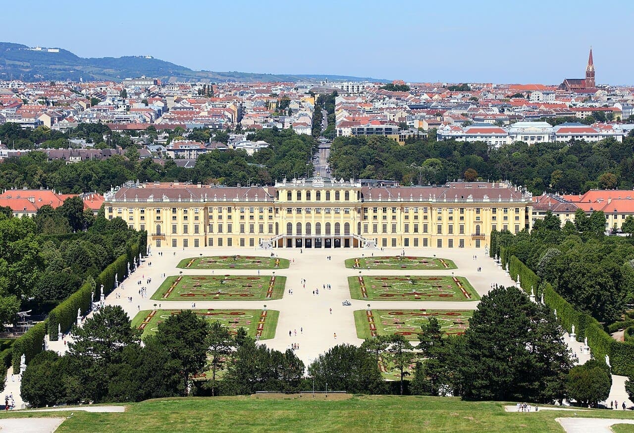 Schönbrunn Sarayı, Viyana