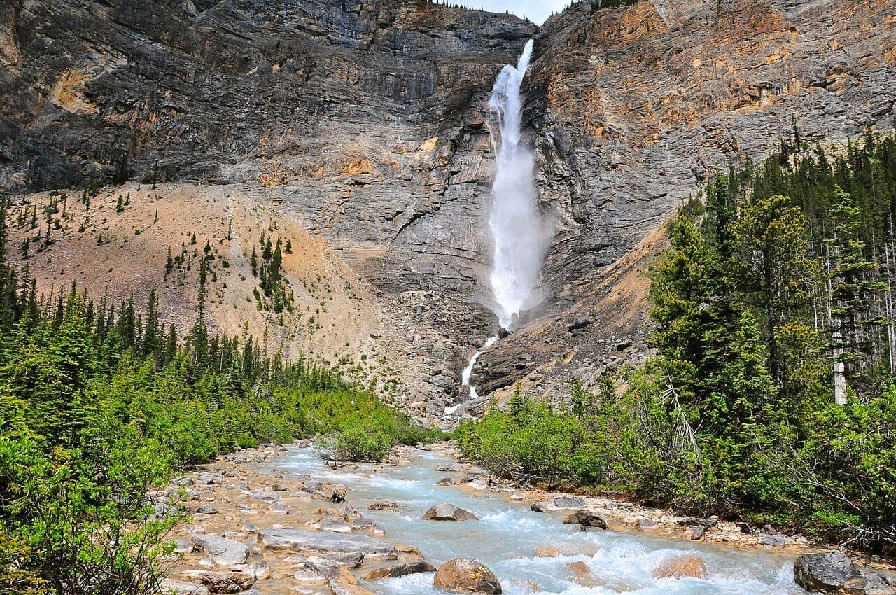 Yoho country image