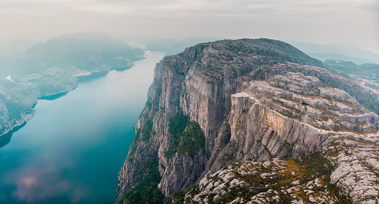 Preikestolen, Stavanger
