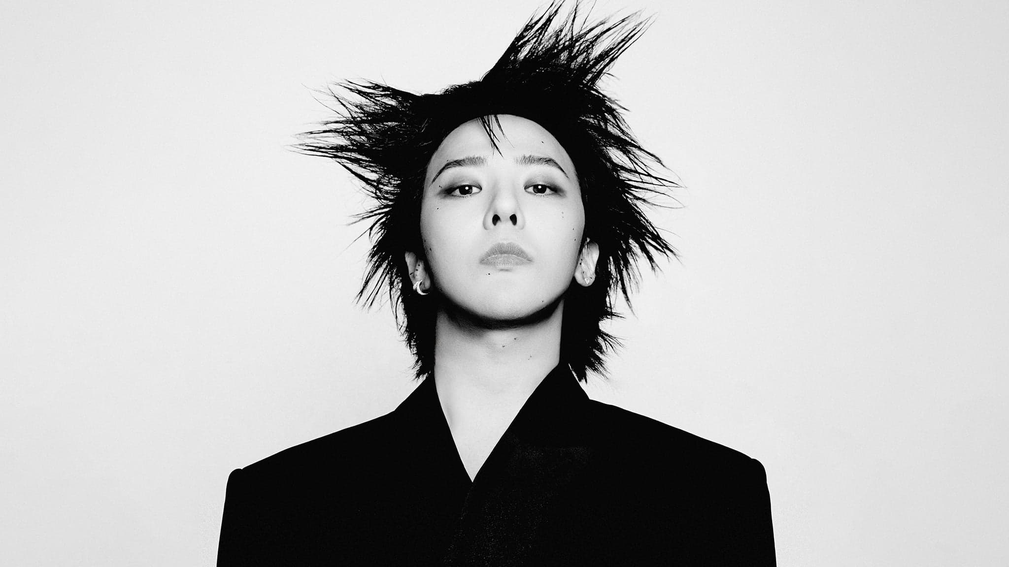 G-DRAGON artist photograph