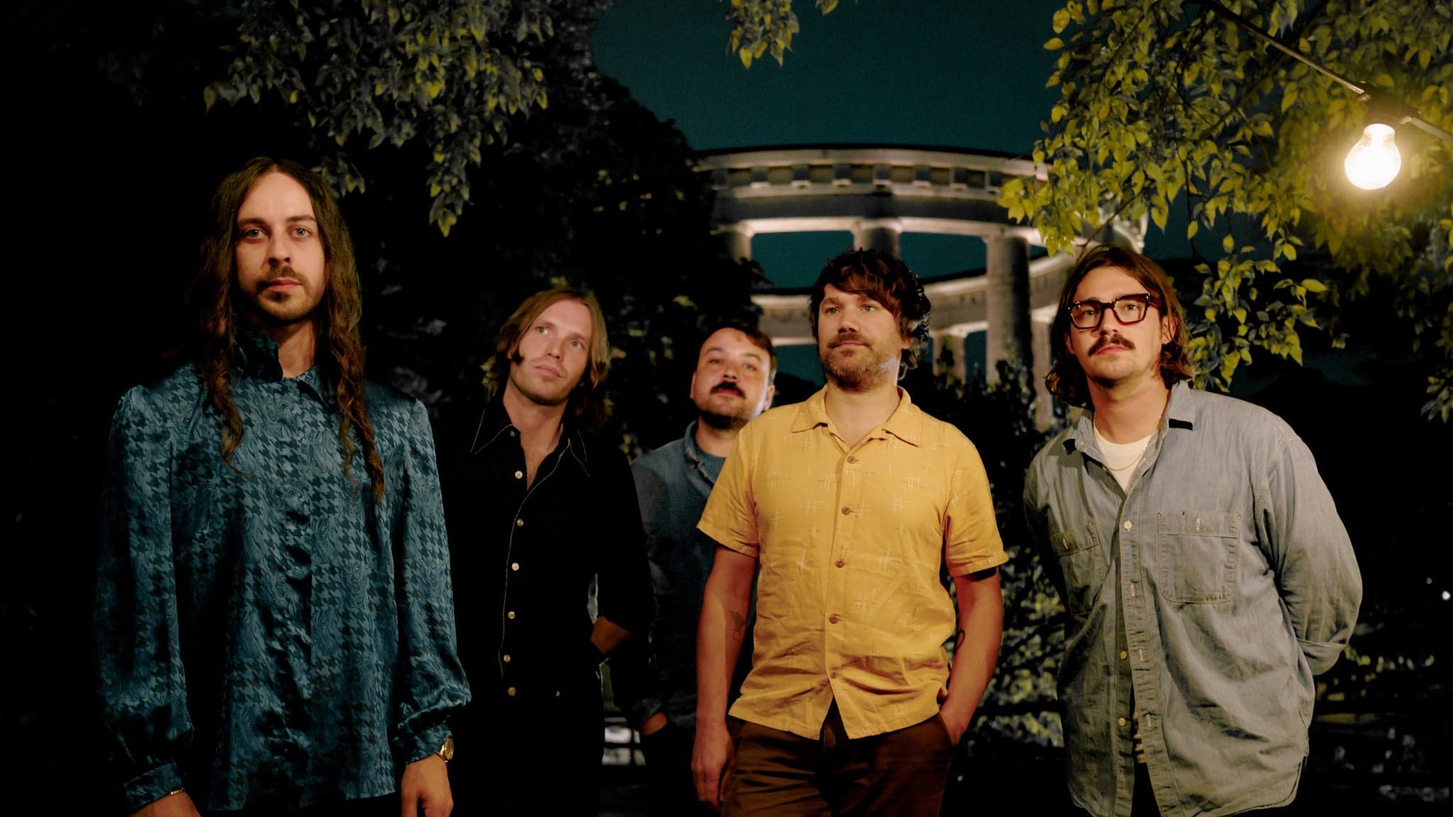 Altın Gün band promotional image