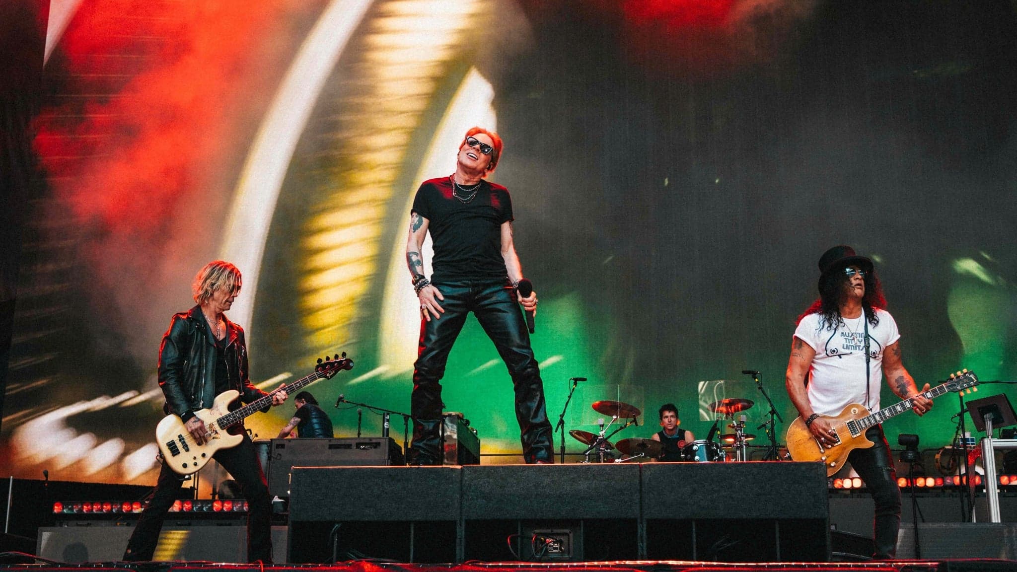 Guns N' Roses on stage