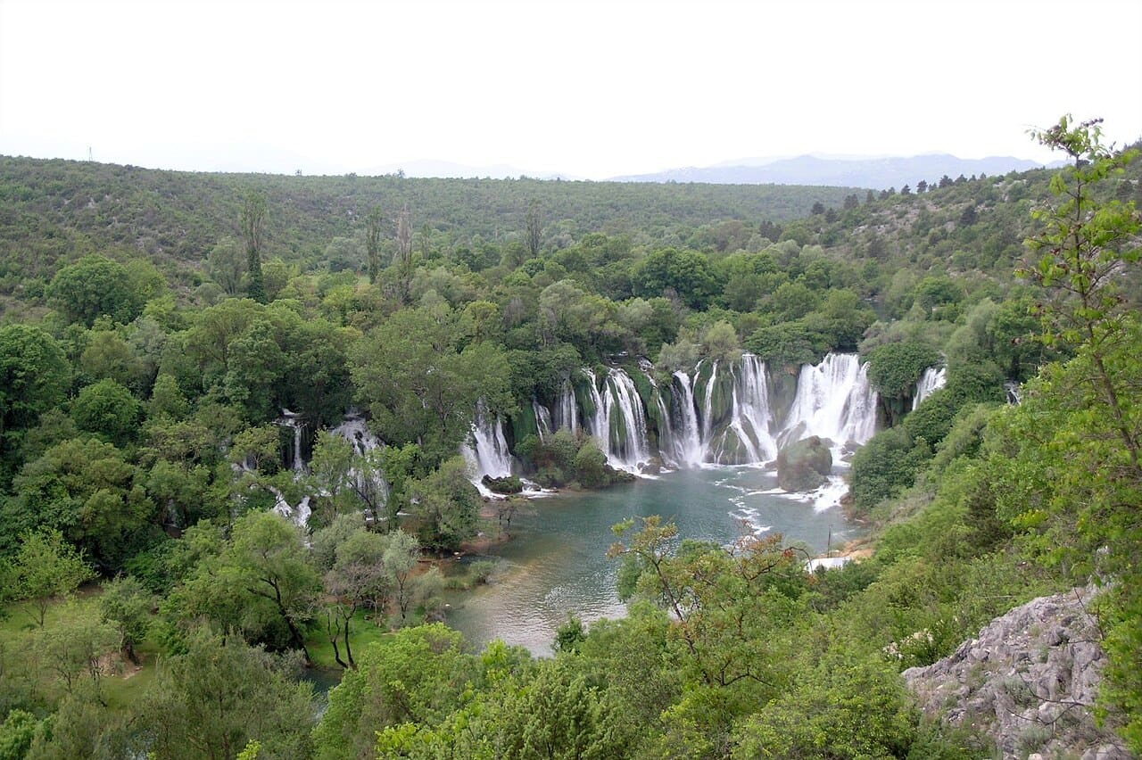 Kravica Şelalesi