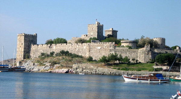 Bodrum Kalesi ve limanı