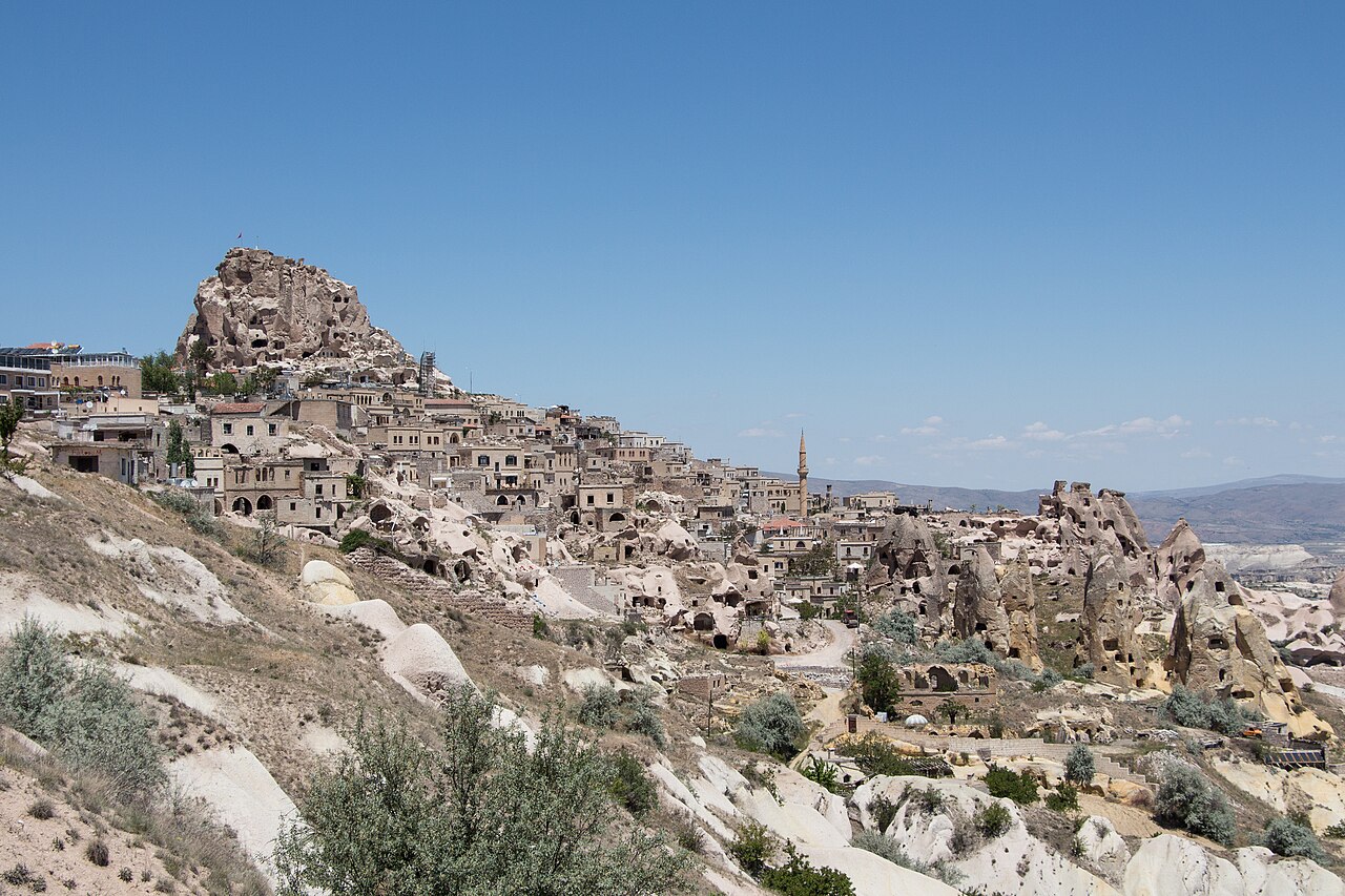 Uçhisar Kalesi